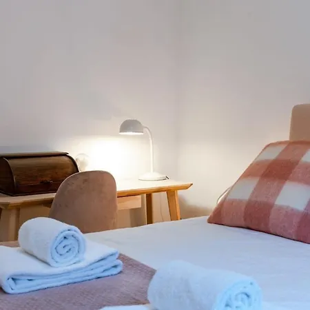 Huswell - Luxurious Near The City-centre Of Apartament *